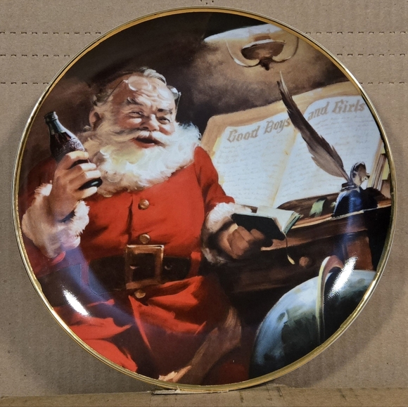 Franklin Mint Coca-Cola Making A List Plate - Picture 1 of 10